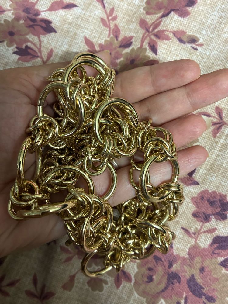 Chunky Gold Chain Belt