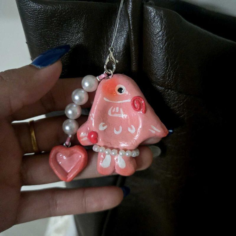 Pink Fish Worry Stone Charm🤍🩷