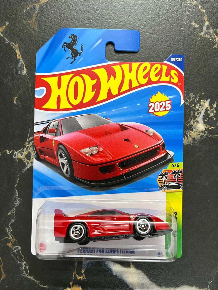Hot Wheels Ferrari F40 Competition