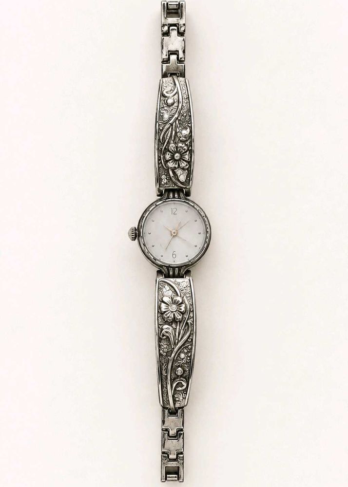 Vintage Floral Engraved Watch