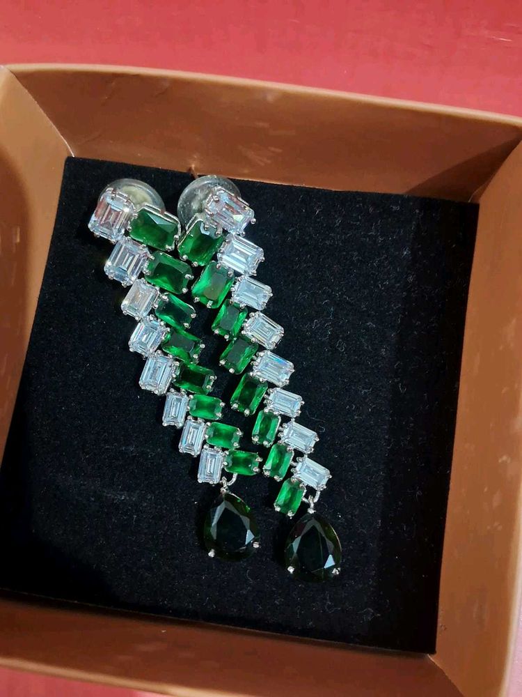 long American diamond green dangle earrings