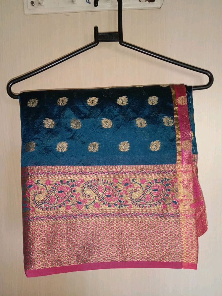 Like New Saree And Mirror Work Blouse