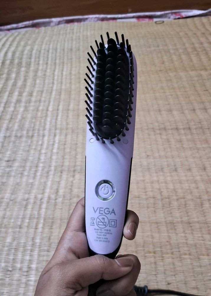 Vega Hair Straightener Brush