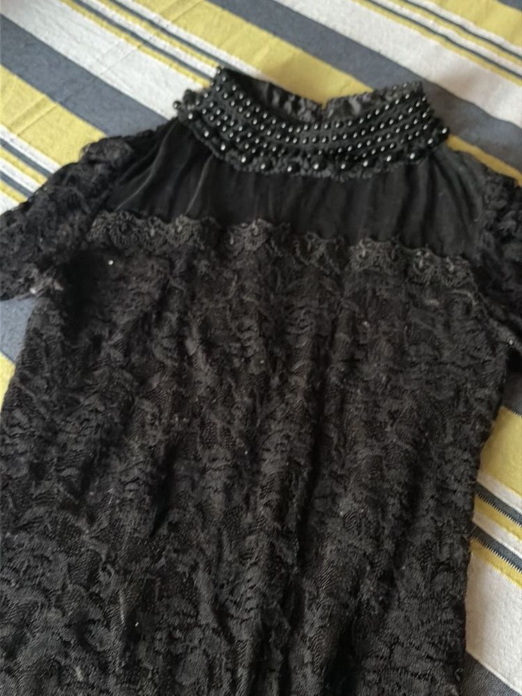 lace mesh top
