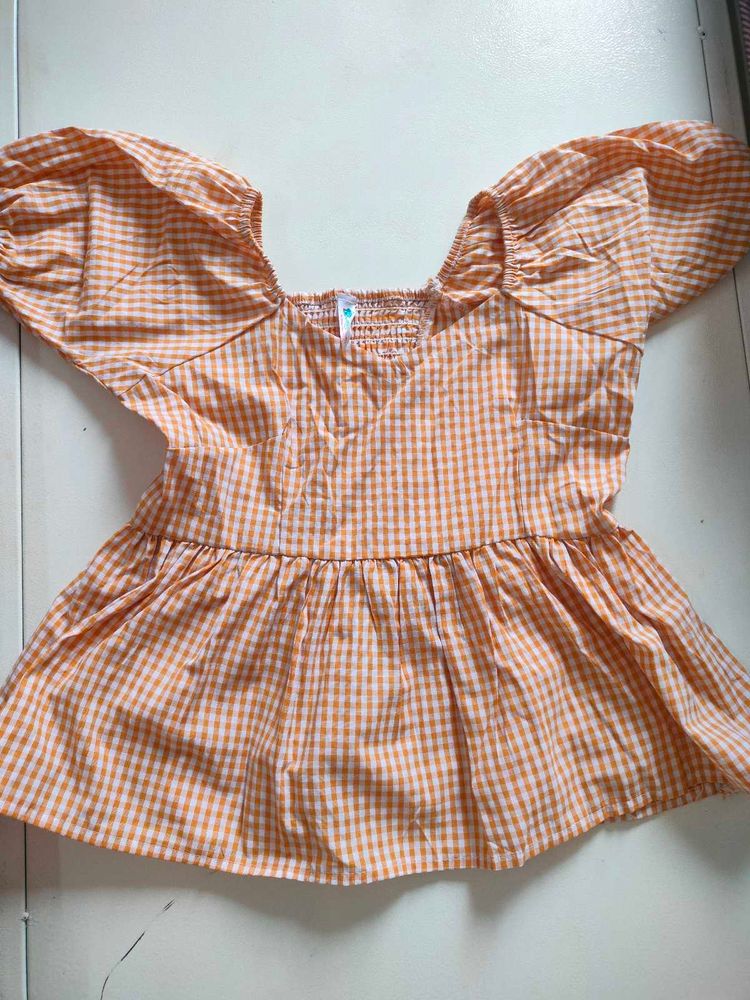 Cute Gingham Peplum Top