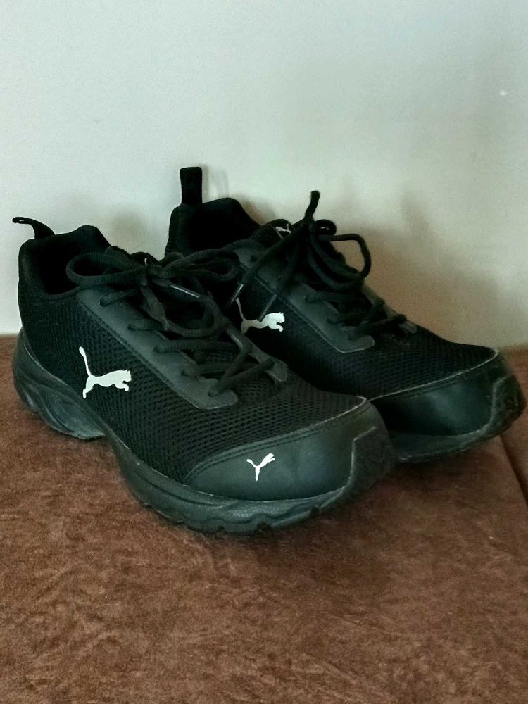 Puma Black NRGY Comet Running Shoes