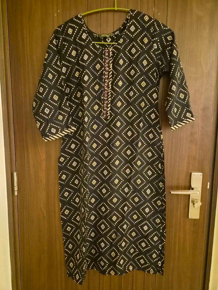 Stylish Black Printed Kurta Pant Set L size