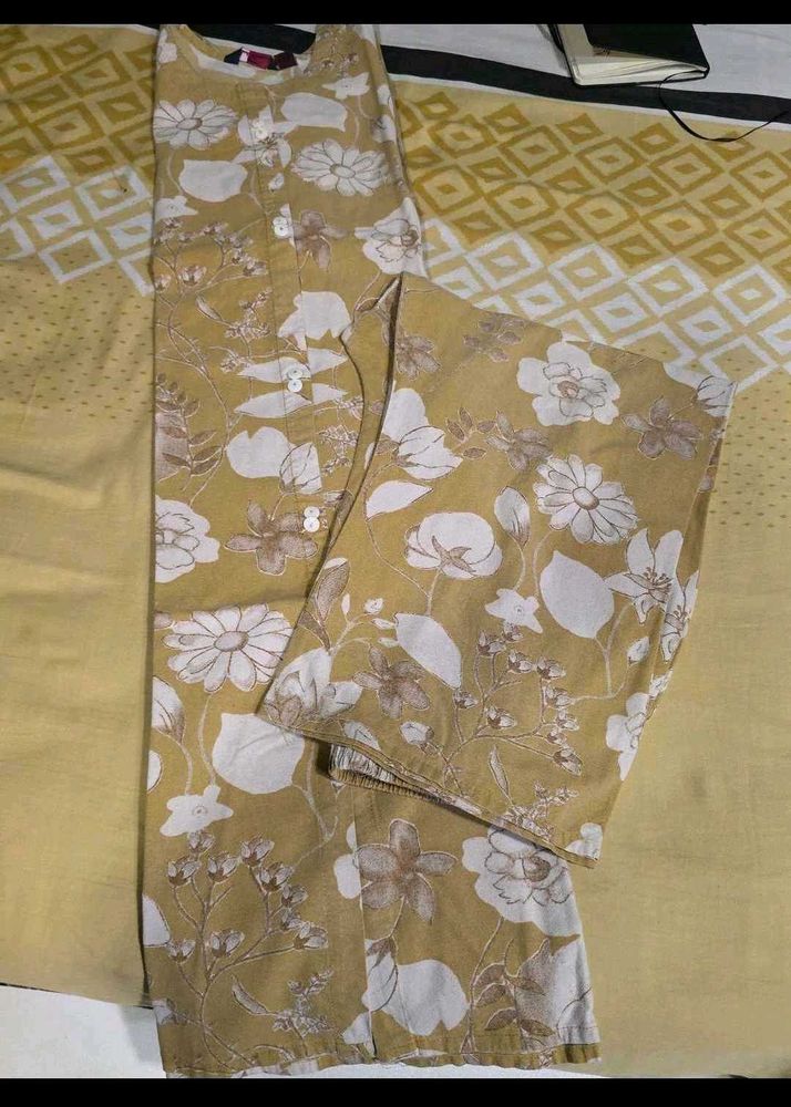Women's Floral Kurta Set