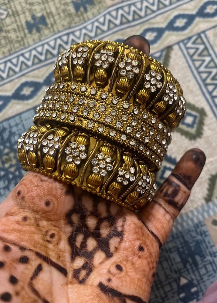 Golden Stone Bangle Set