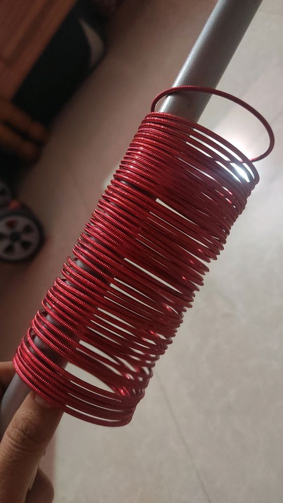 4 dozen red metal bangle (2.4)