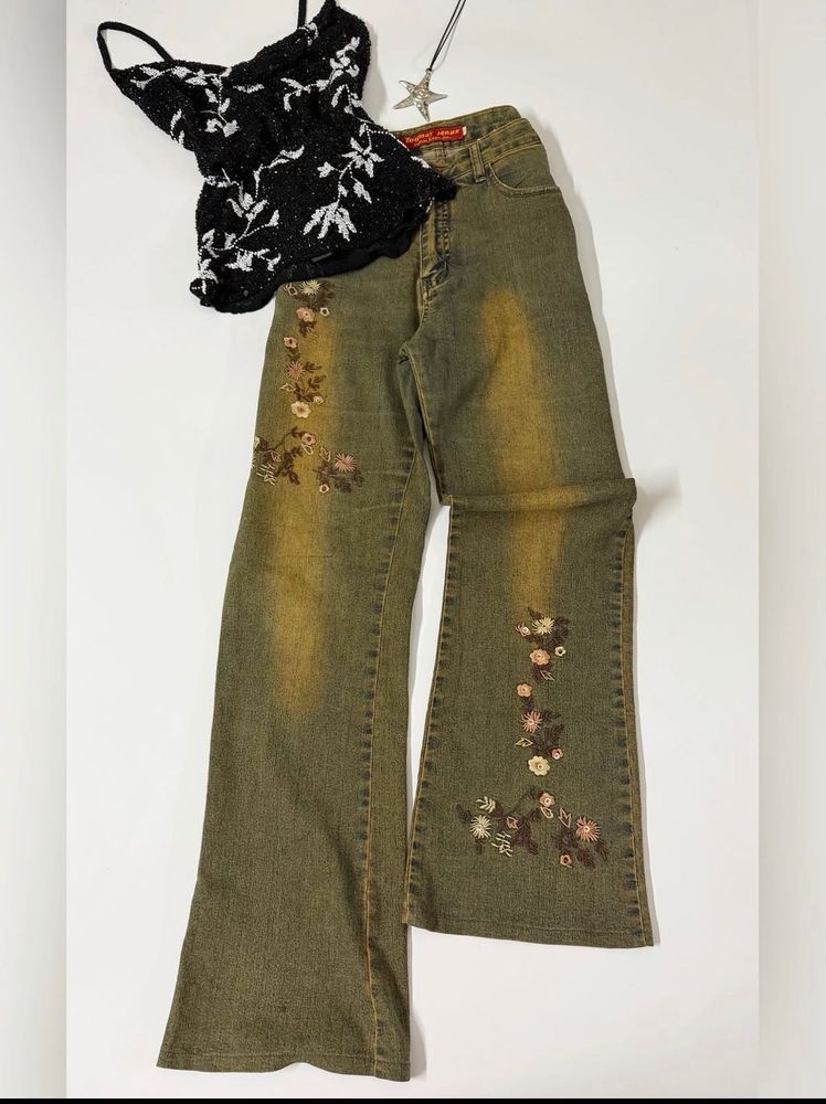 Y2k Embroidered Flare Jeans.
