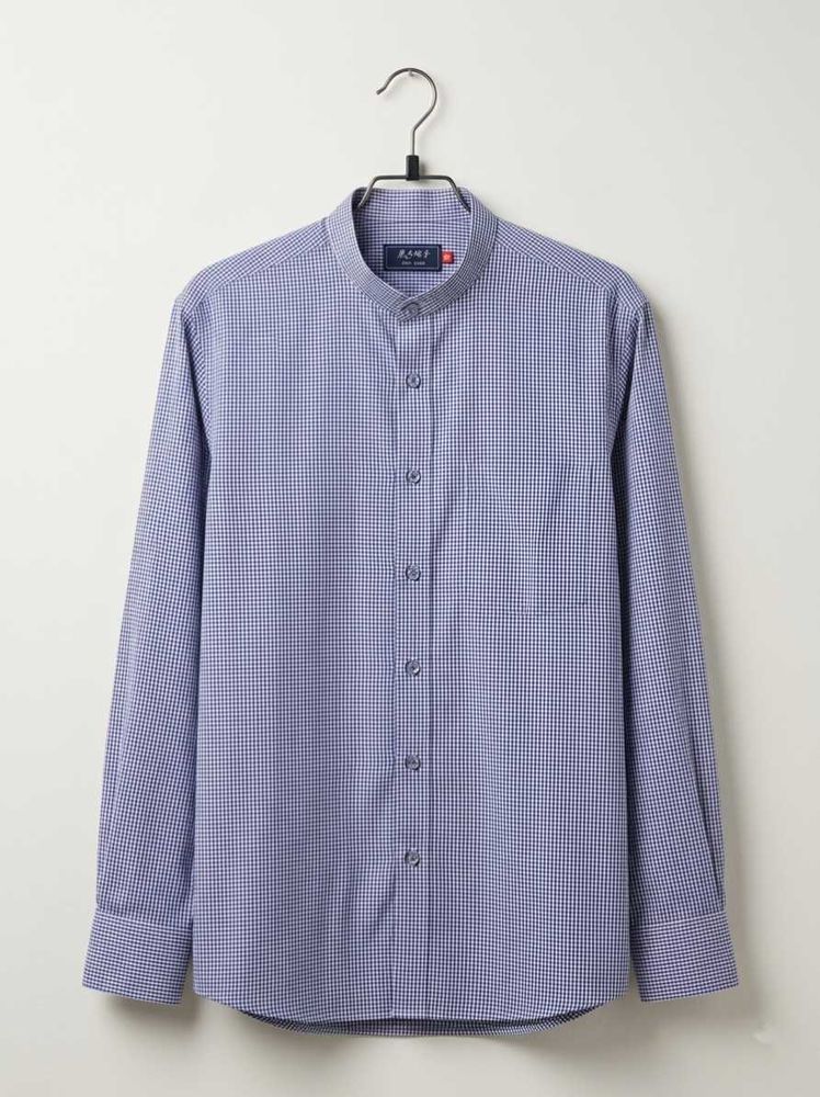 Small check shirt