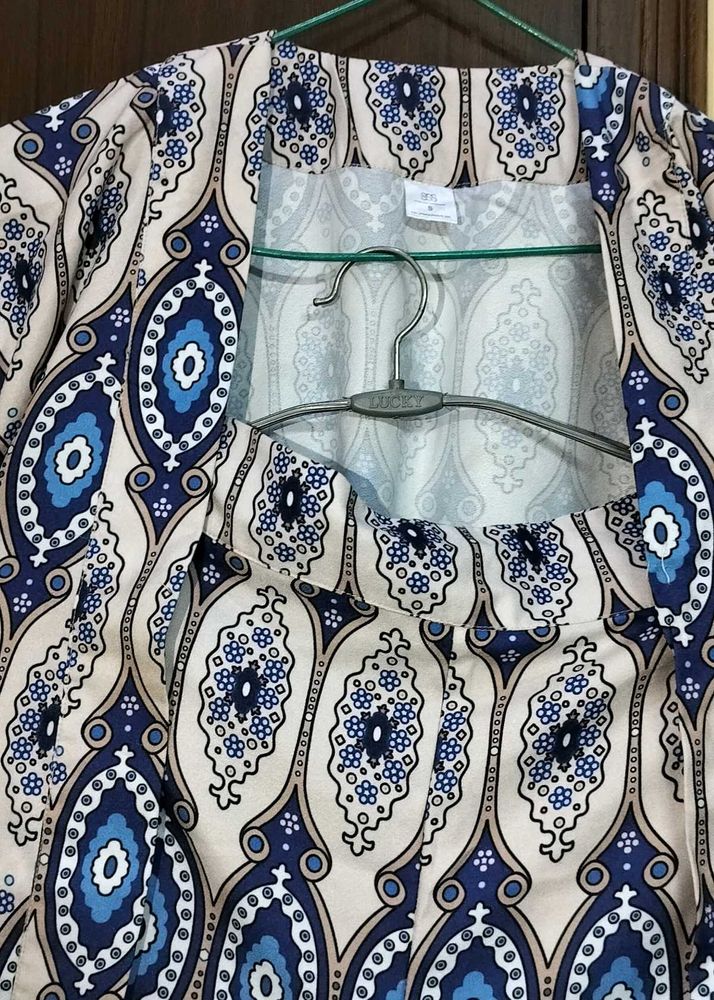 blue and beige cordset