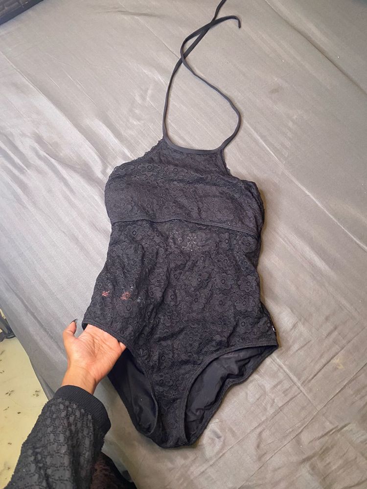 Black Lace sexy bodysuit