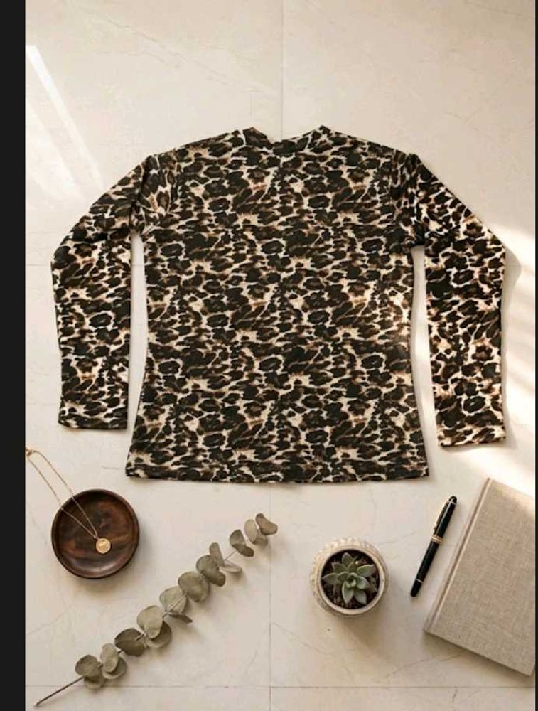 Lepoard Print Full Sleeves t Shirt
