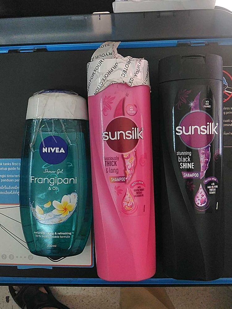 Sunslik Thick &amp; Long Black Shine Frangipani