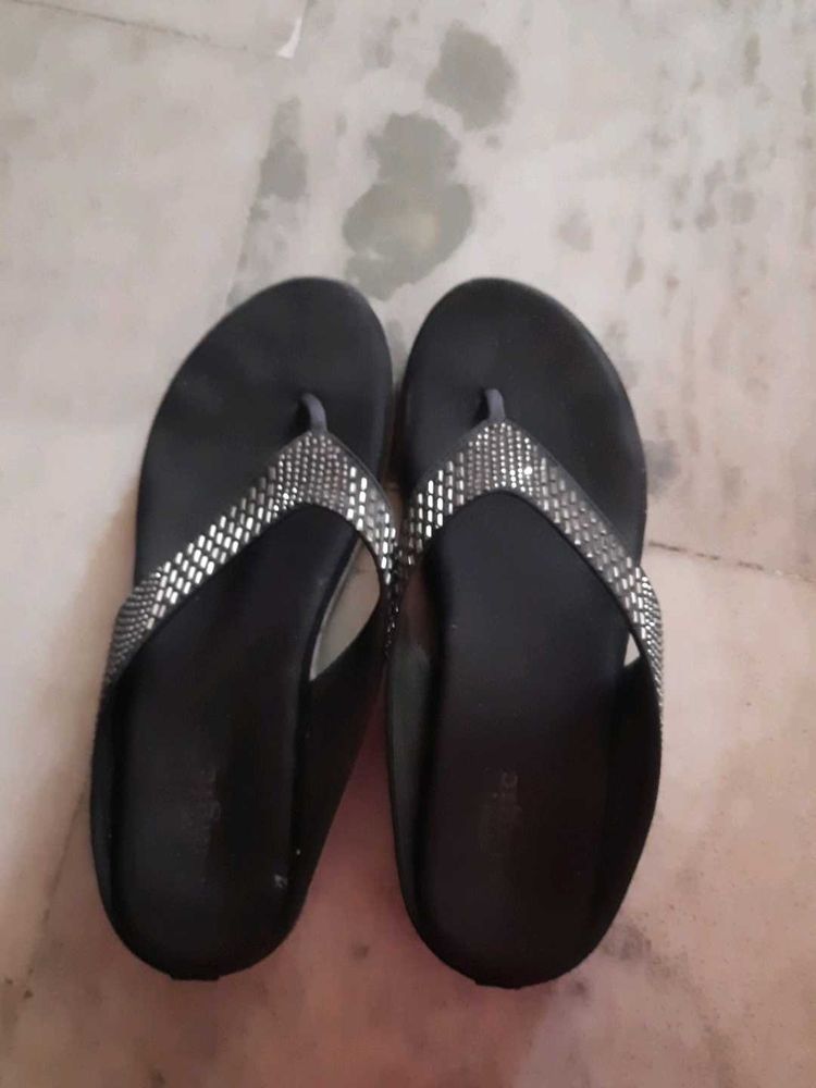 Sparkling Black Flip-Flops