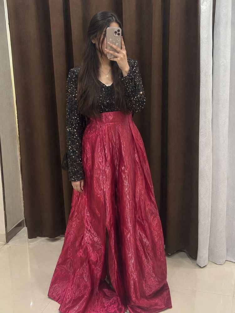 Sparkly Black &amp; Pink Gown❤️
