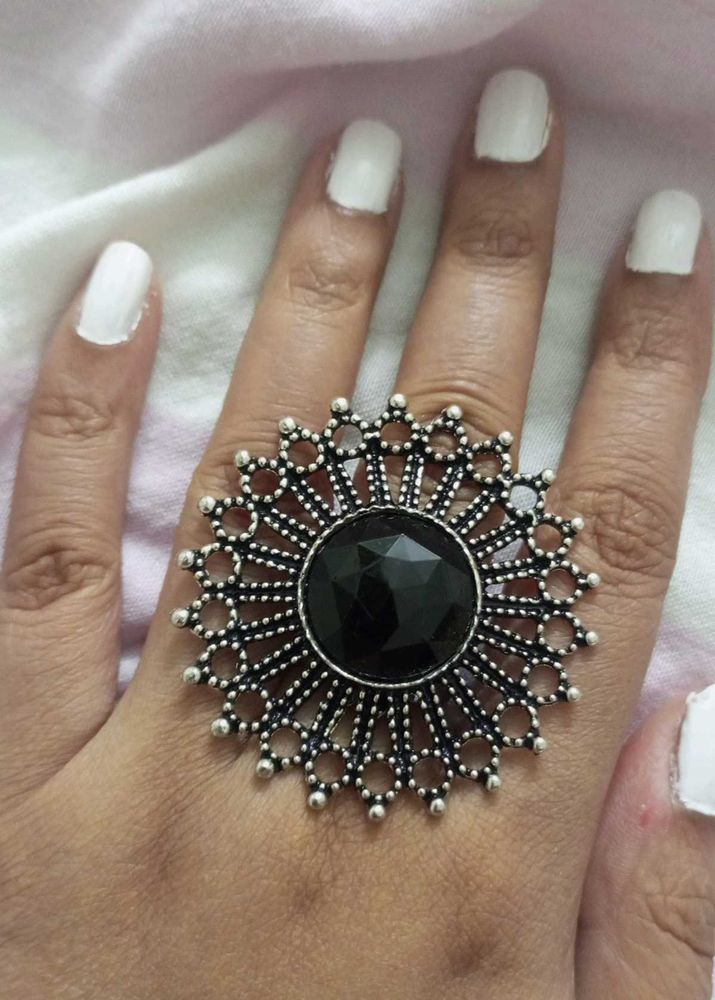 Statement Ring