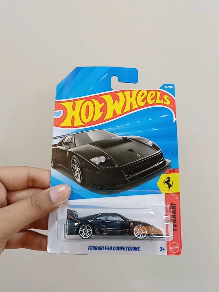 Hot Wheels Ferrari F40 Competizione