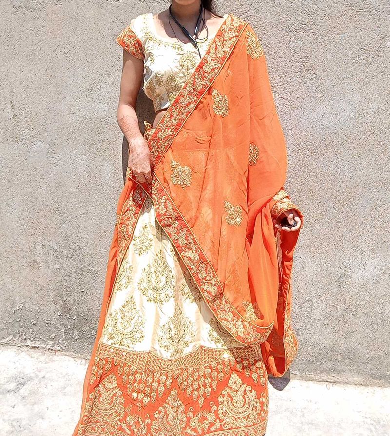 Elegant Embroidered Lehenga Choli Set