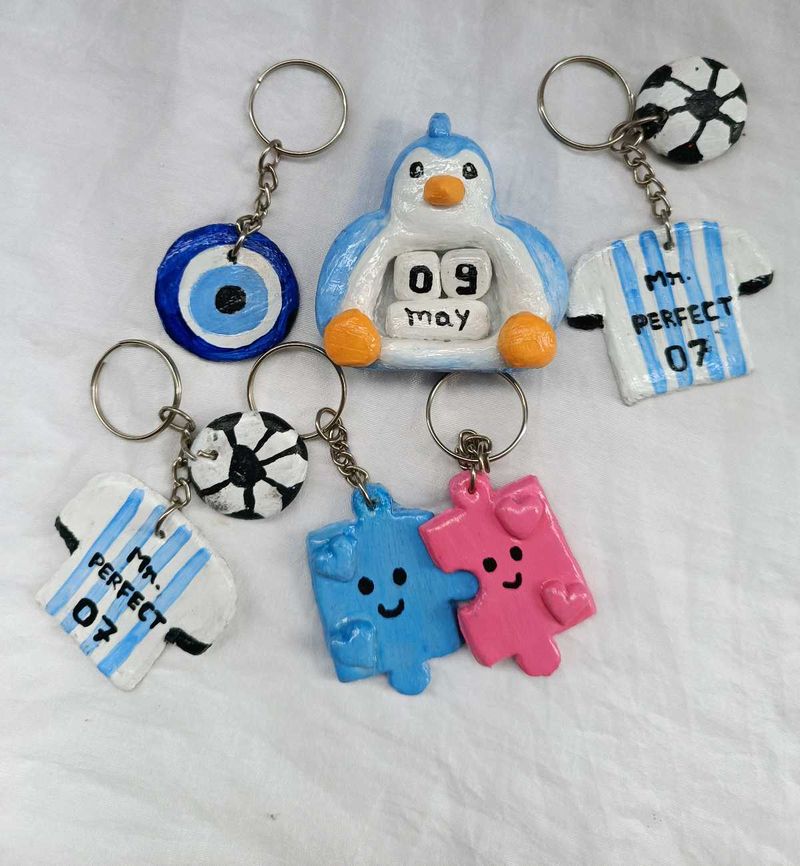Cute Handmade Keychains With Calendar Combo