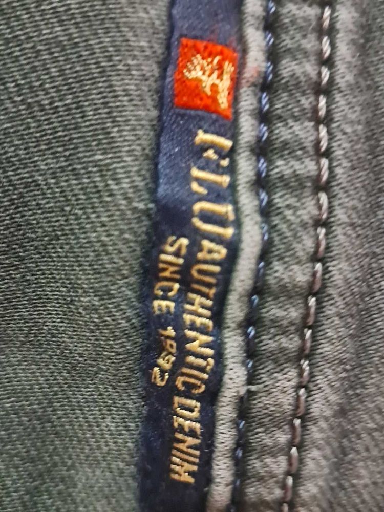 Men's Dark Wash Denim Jeans✨️✨️