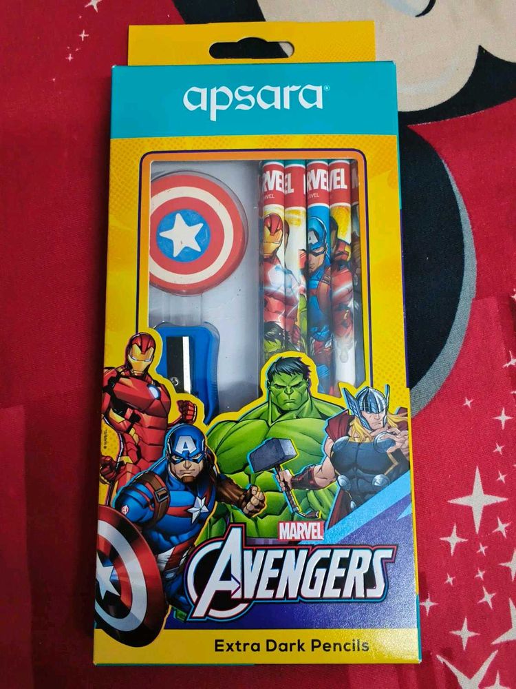 Marvel Avengers Pencil Set