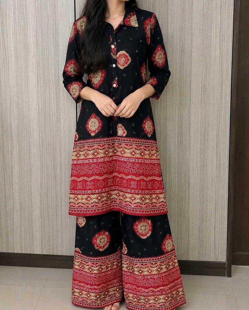 Stylish Black &amp; Red Printed Kurta Set