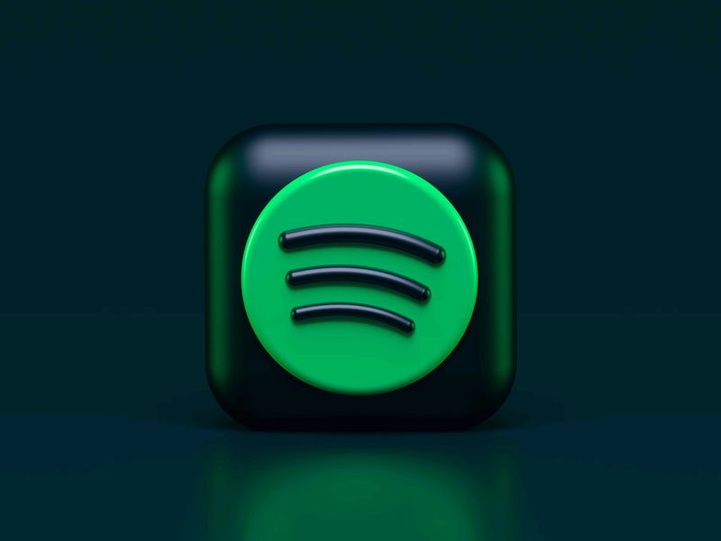 Spotify premium *2