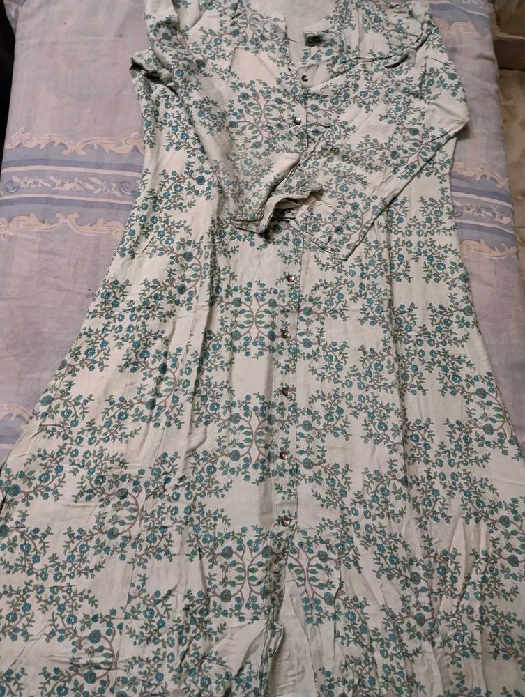 Elegant Floral Print Kurta for Women