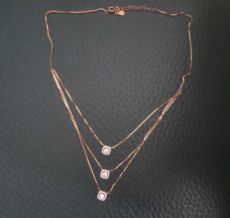 Triple Layered Rosegold Queens Necklace 925SS