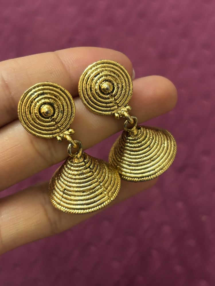 Golden Jhumka Earrings