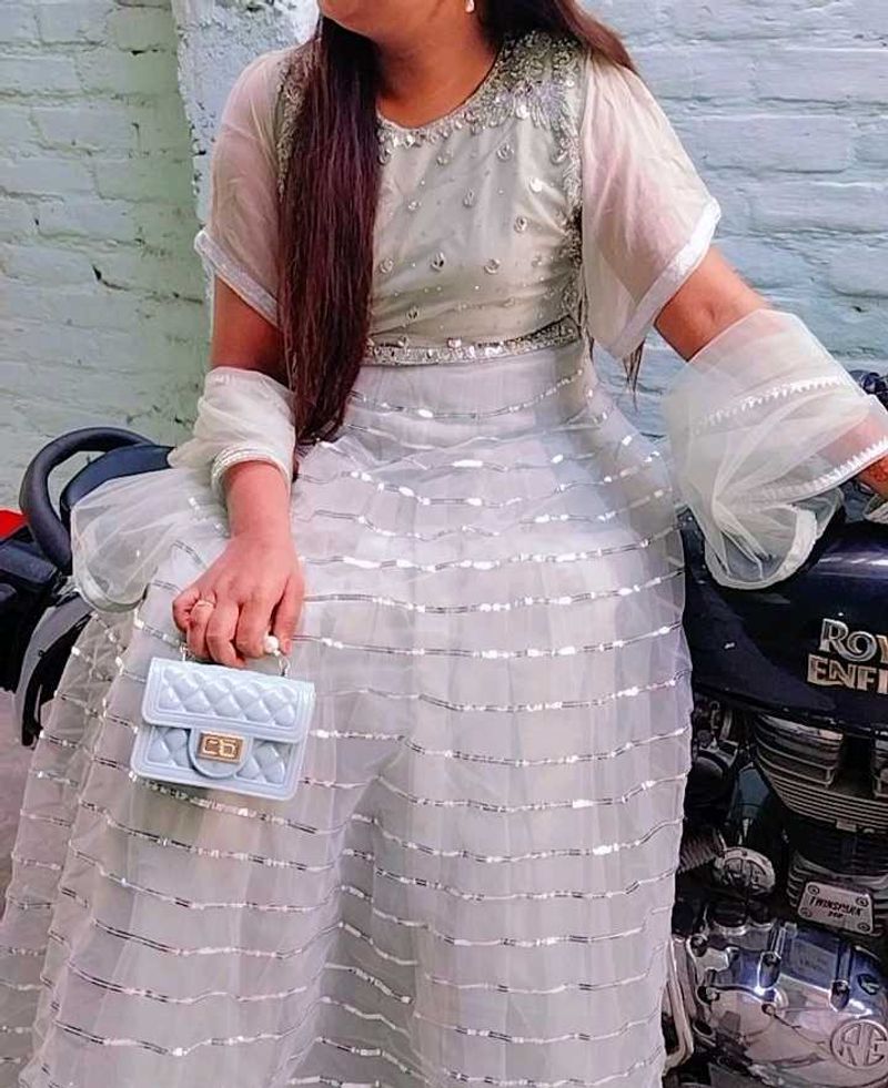 Elegant lahanga