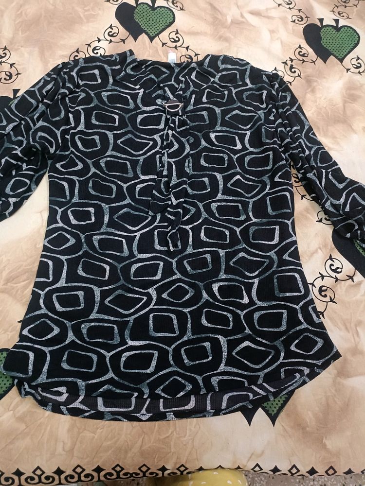 New Without Tag Stylish Tunic/ Top In Xl Size