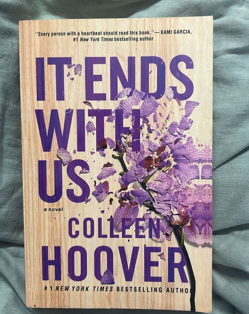 It Ends With Us by Colleen Hoover