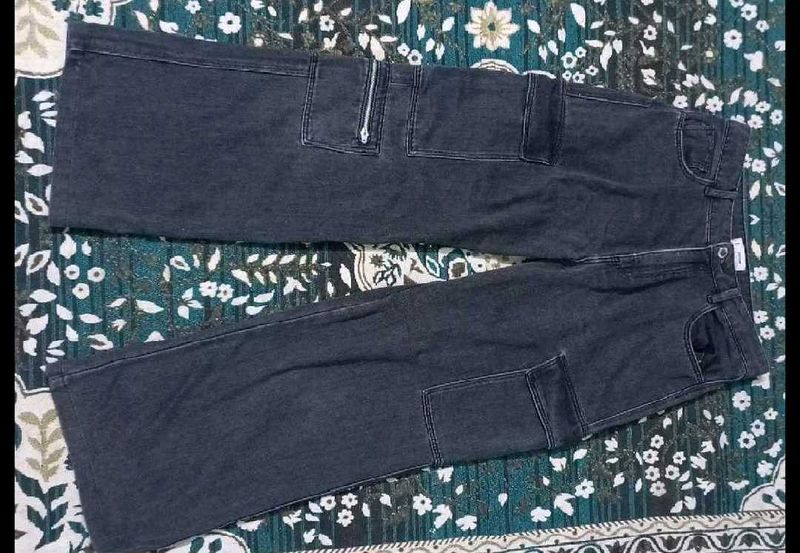 Women's Black Wide Leg Cargo Jeans
