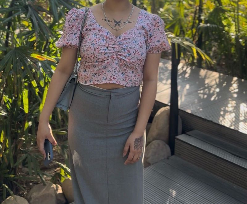 Cute Floral Puff Sleeve Ruched Top