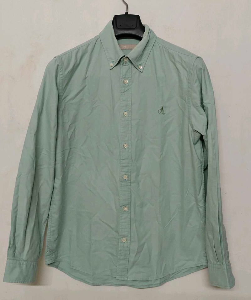 Men's Mint Green Button-Up Shirt