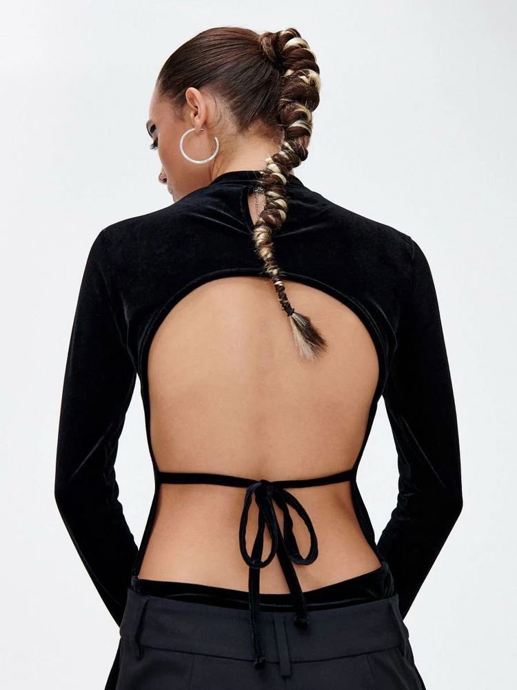 Black Velvet Backless Top (32 bust)