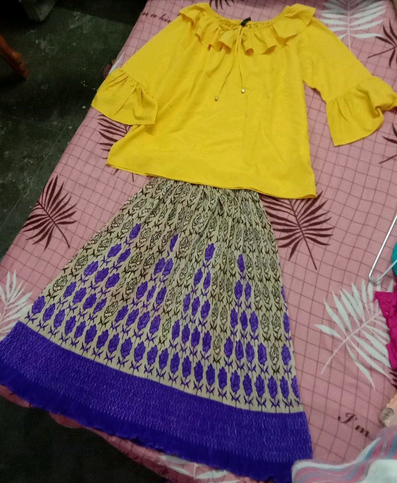 Top Skirt Combo 💛💜