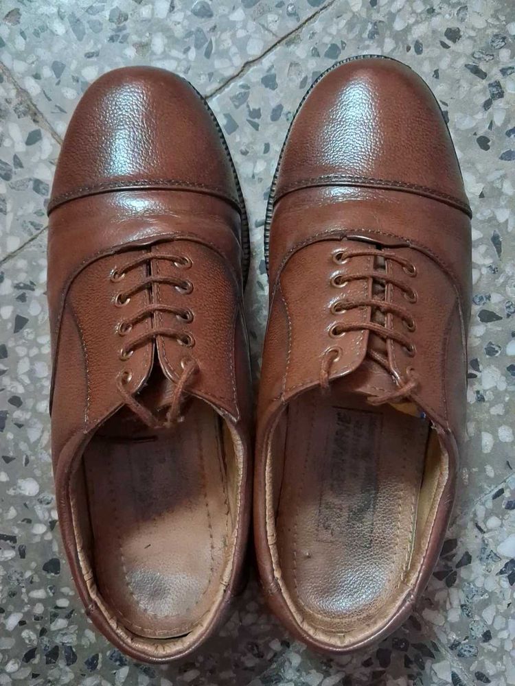 Classic Brown Leather Oxford Shoes