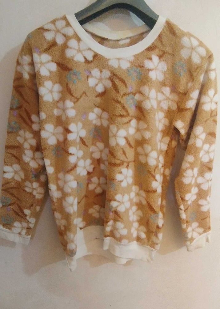 Floral Print Pullover Top