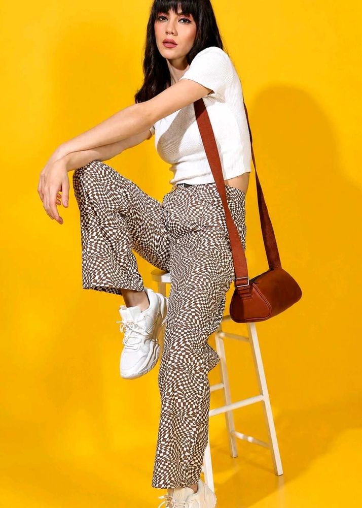 Brown &amp; White Geometric Wide-Leg Pants &amp; Free Gift