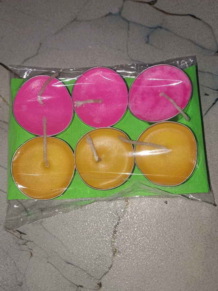 Tealight cup candles