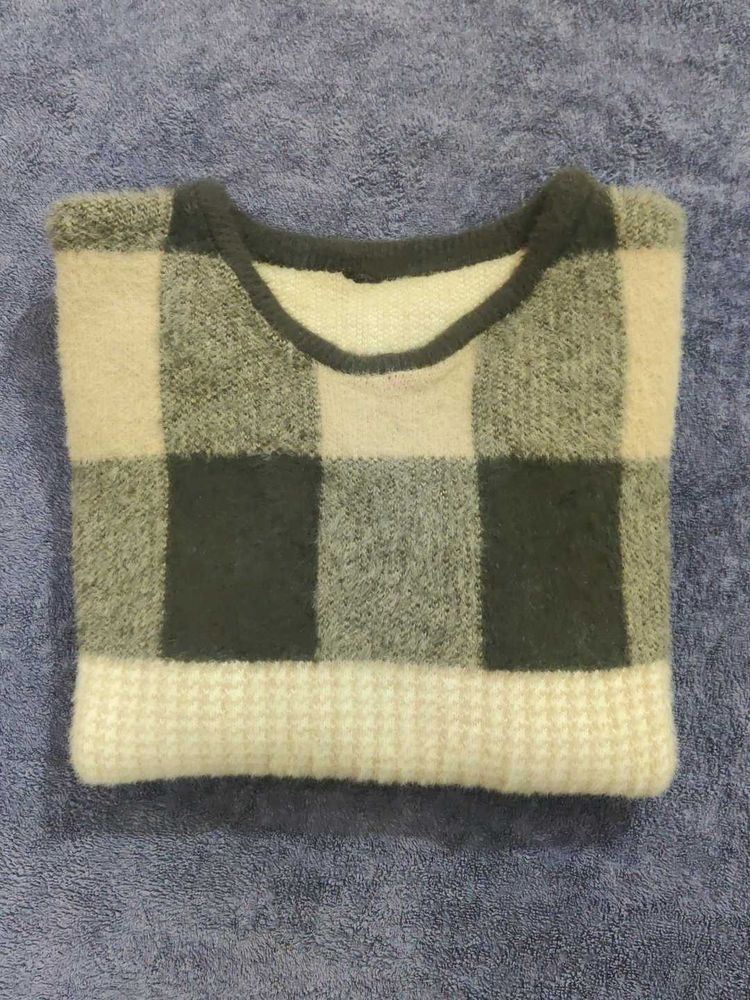 Cozy Plaid Knit Sweater