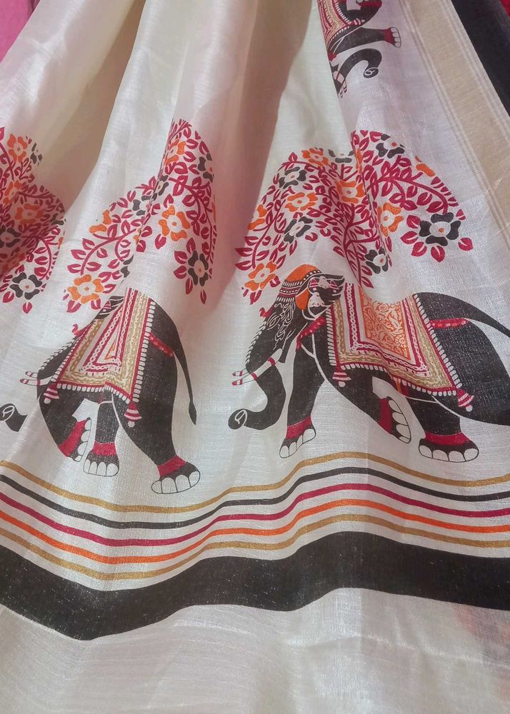 Elegant Saree with Elephant Motif