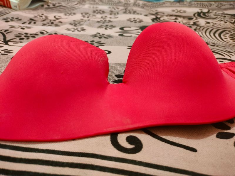 The New Streples  Padde Fashion Bra For Girls/Wome