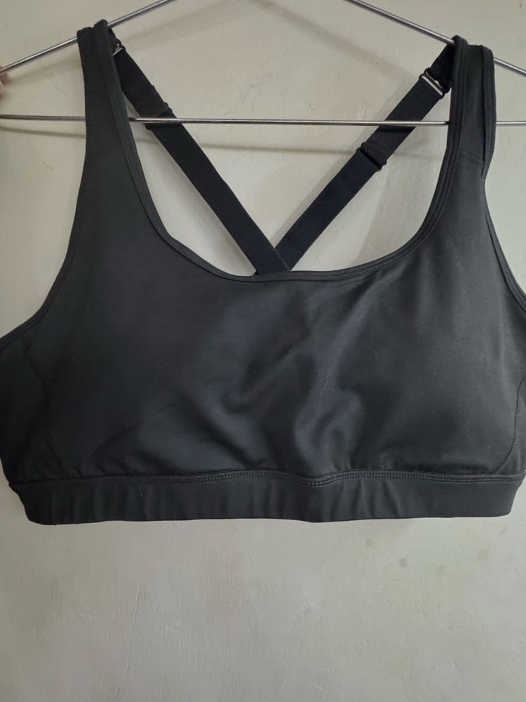 Comfortable Black Sports Bra