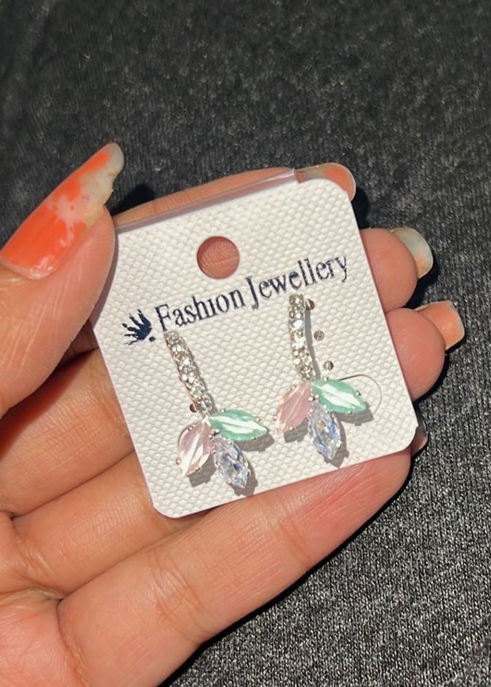 Fashion Jewellery Stud Earrings ✨✨✨